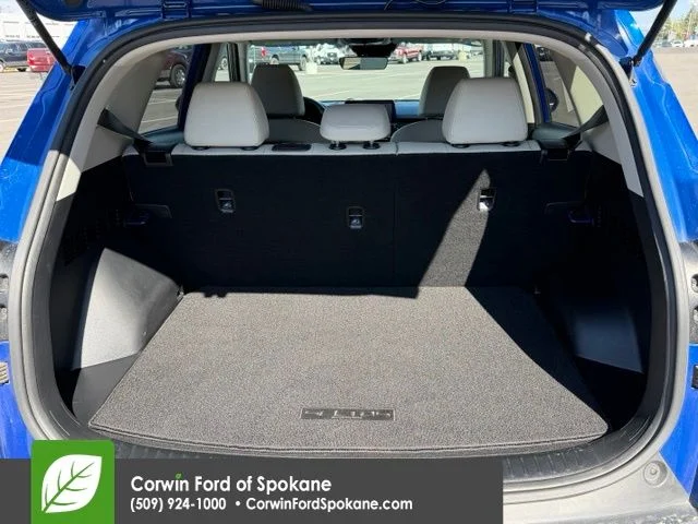 Used 2023 Neptune Blue Kia EX image 18
