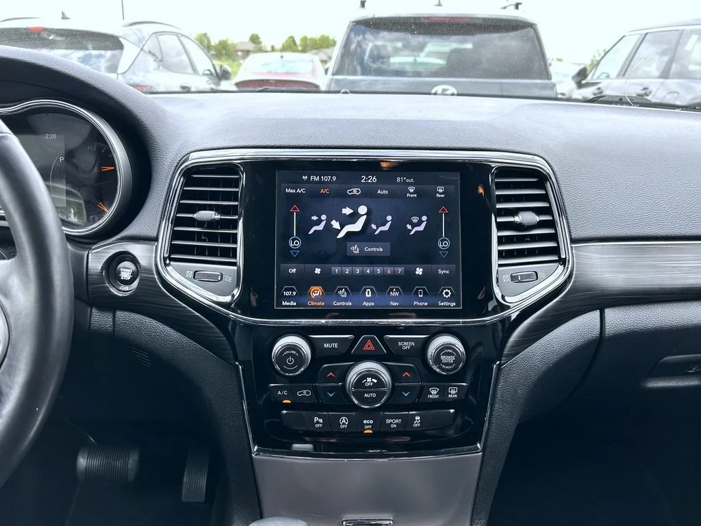 2019 Jeep Grand Cherokee Altitude - Photo 14