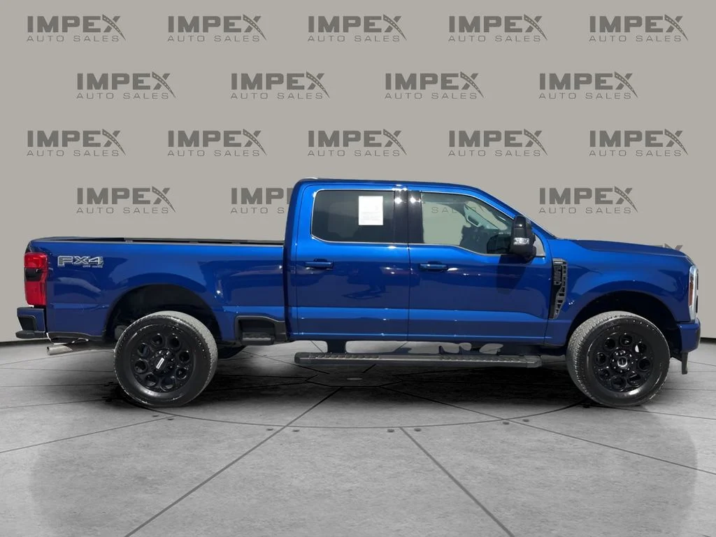 Used 2026 Blue Ford Lariat image 6