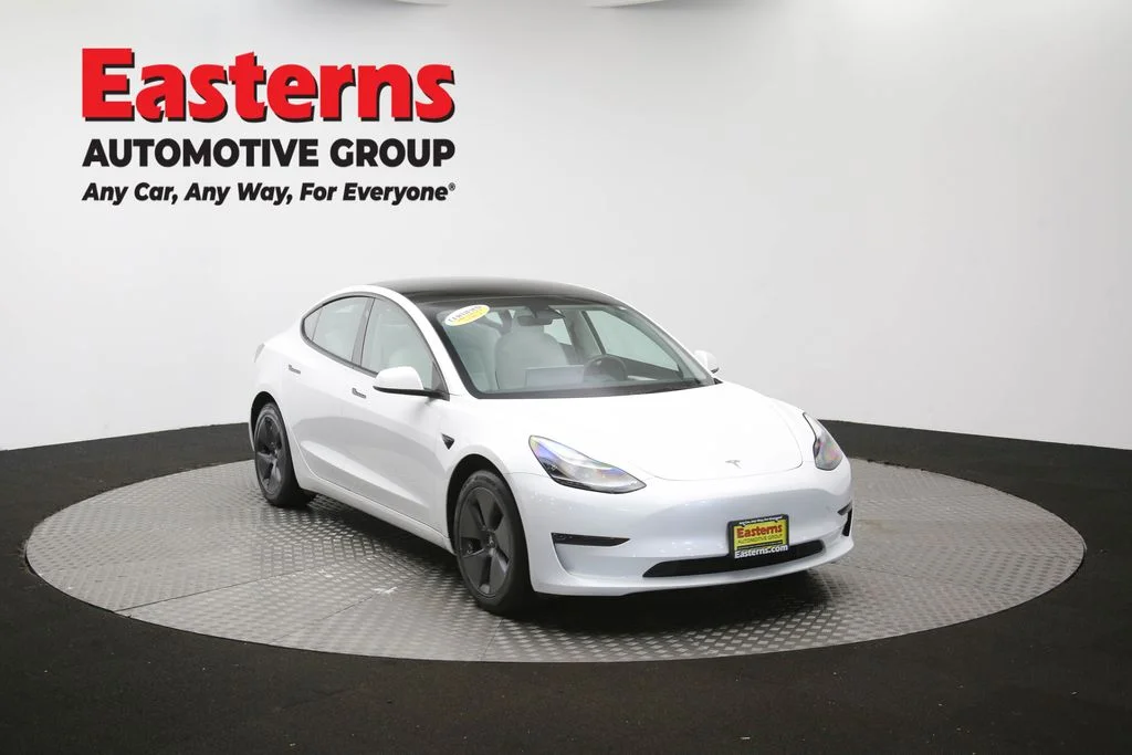 Used 2023 White Tesla Base image 45