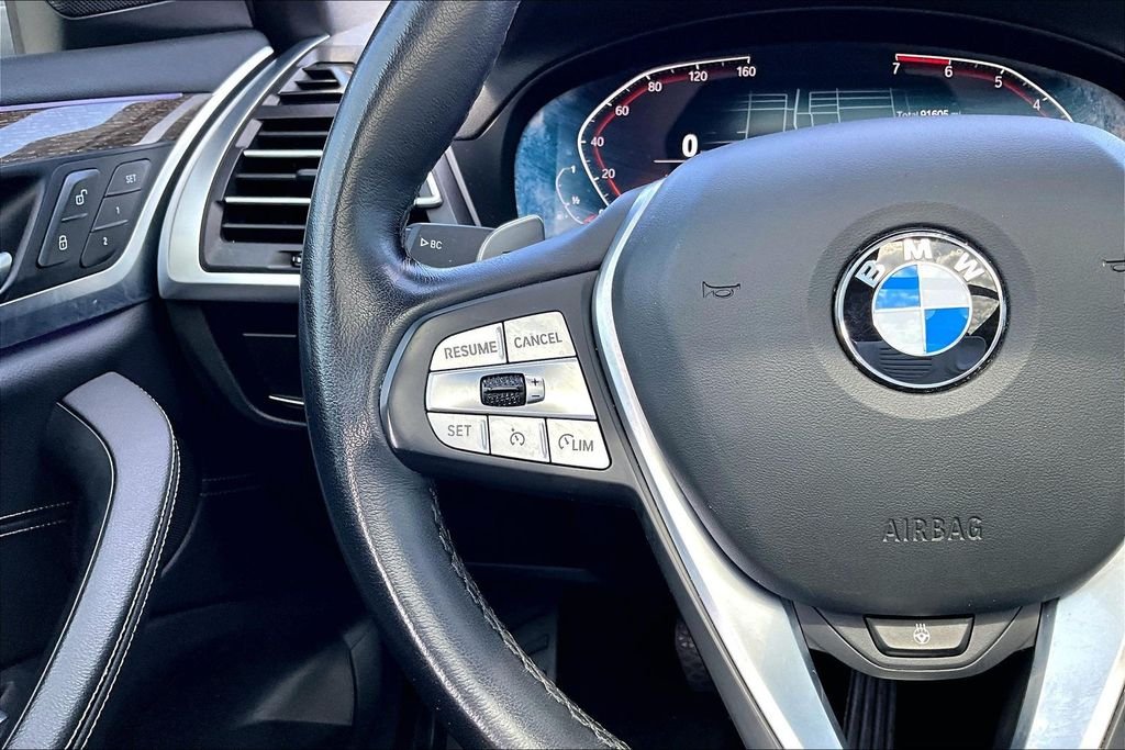 Used 2023 White BMW sDrive30i image 18