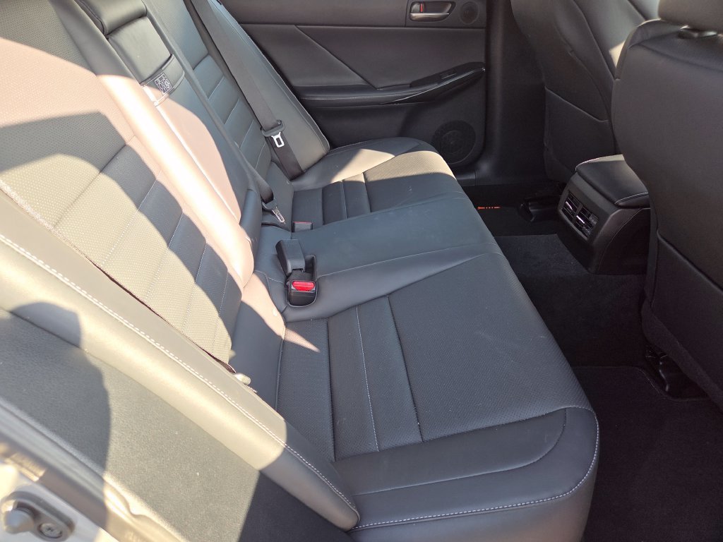 Used 2024 Incognito Lexus 350 F SPORT image 5