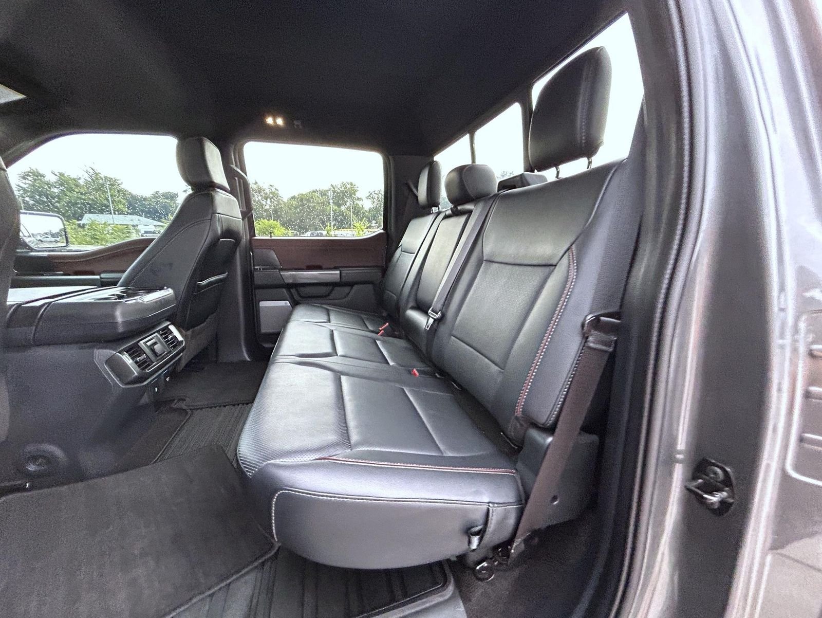 Used 2023 Gray Ford Lariat image 19