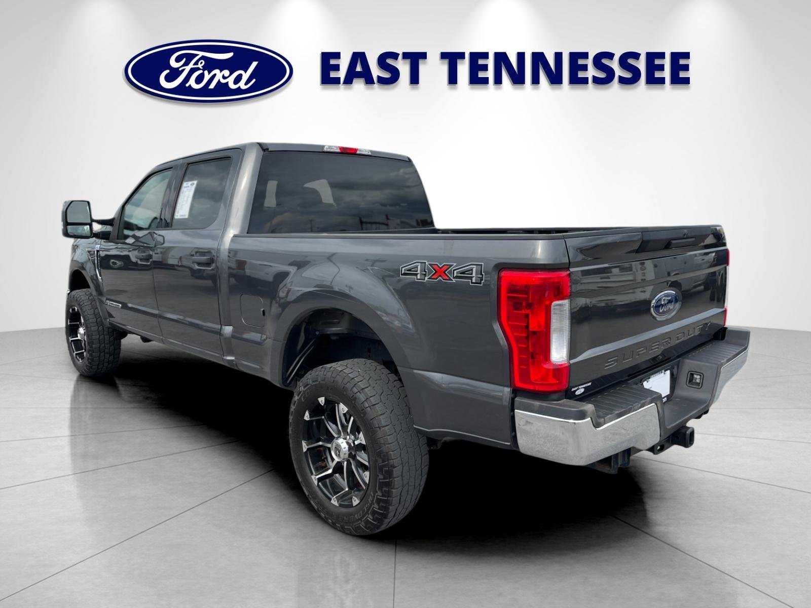 Used 2018 Magnetic Ford XLT image 5