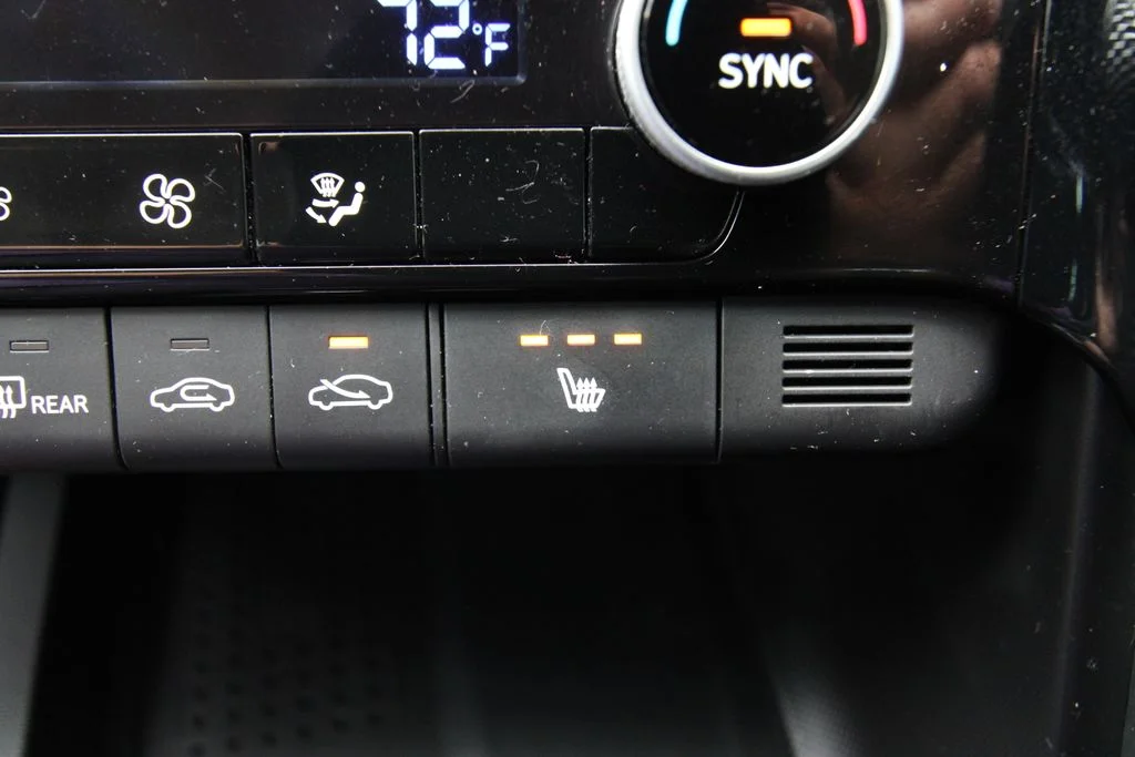 Used 2023 Silver Hyundai Limited image 30