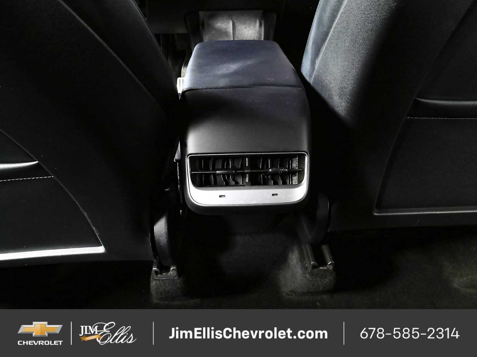 Used 2022 Black Tesla Performance Dual Motor All-Wheel Drive image 18
