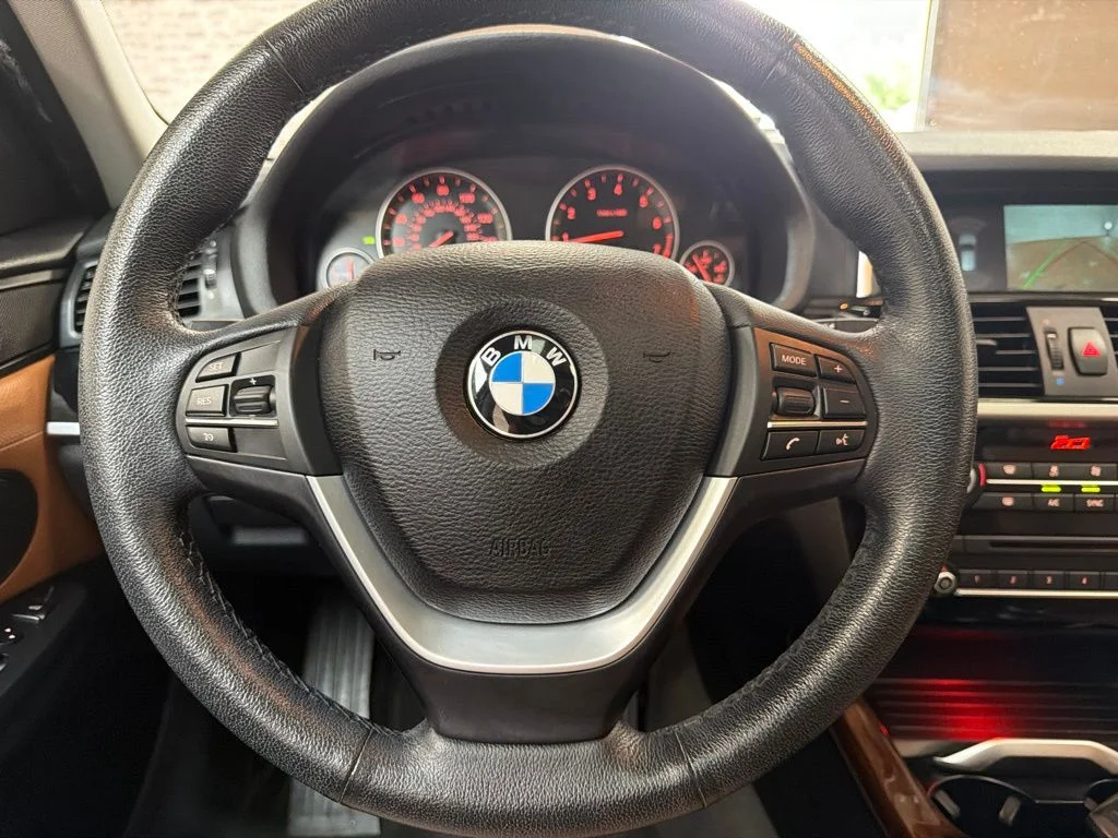 Used 2017 Deep Sea Blue Metallic BMW xDrive28i image 17