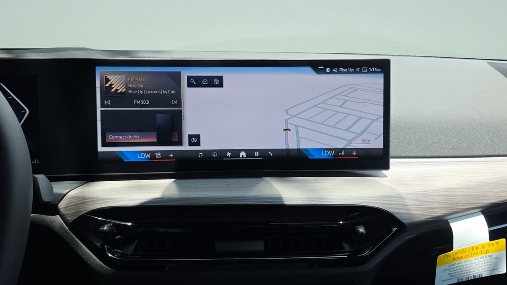 2026 BMW 3 Series 330i - Photo 17