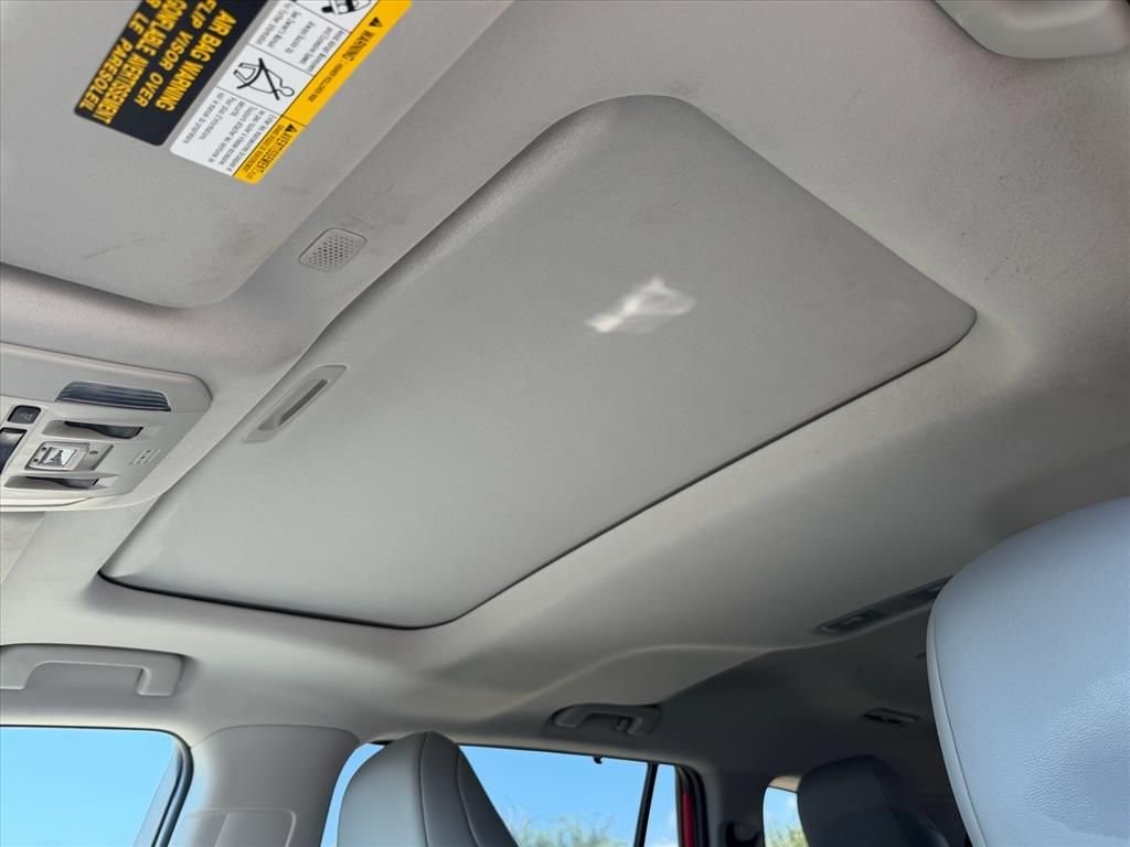 Used 2022 Red Toyota XLE image 13