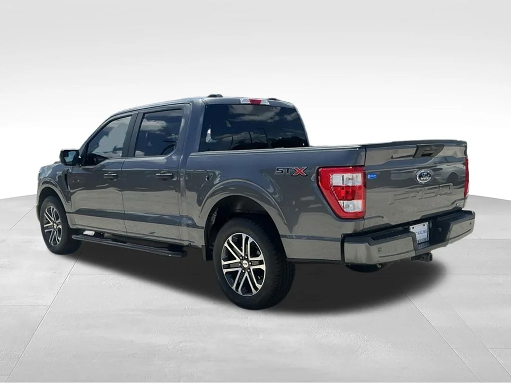Used 2023 Gray Ford XL image 5