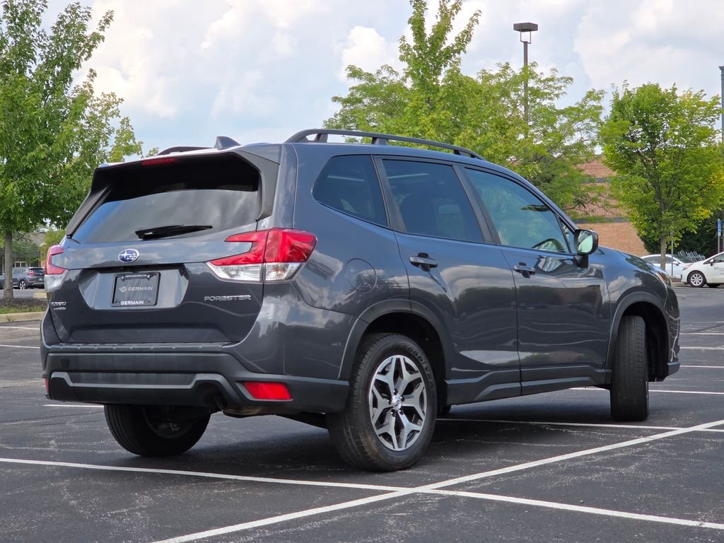 2022 Subaru Forester Premium - Photo 25