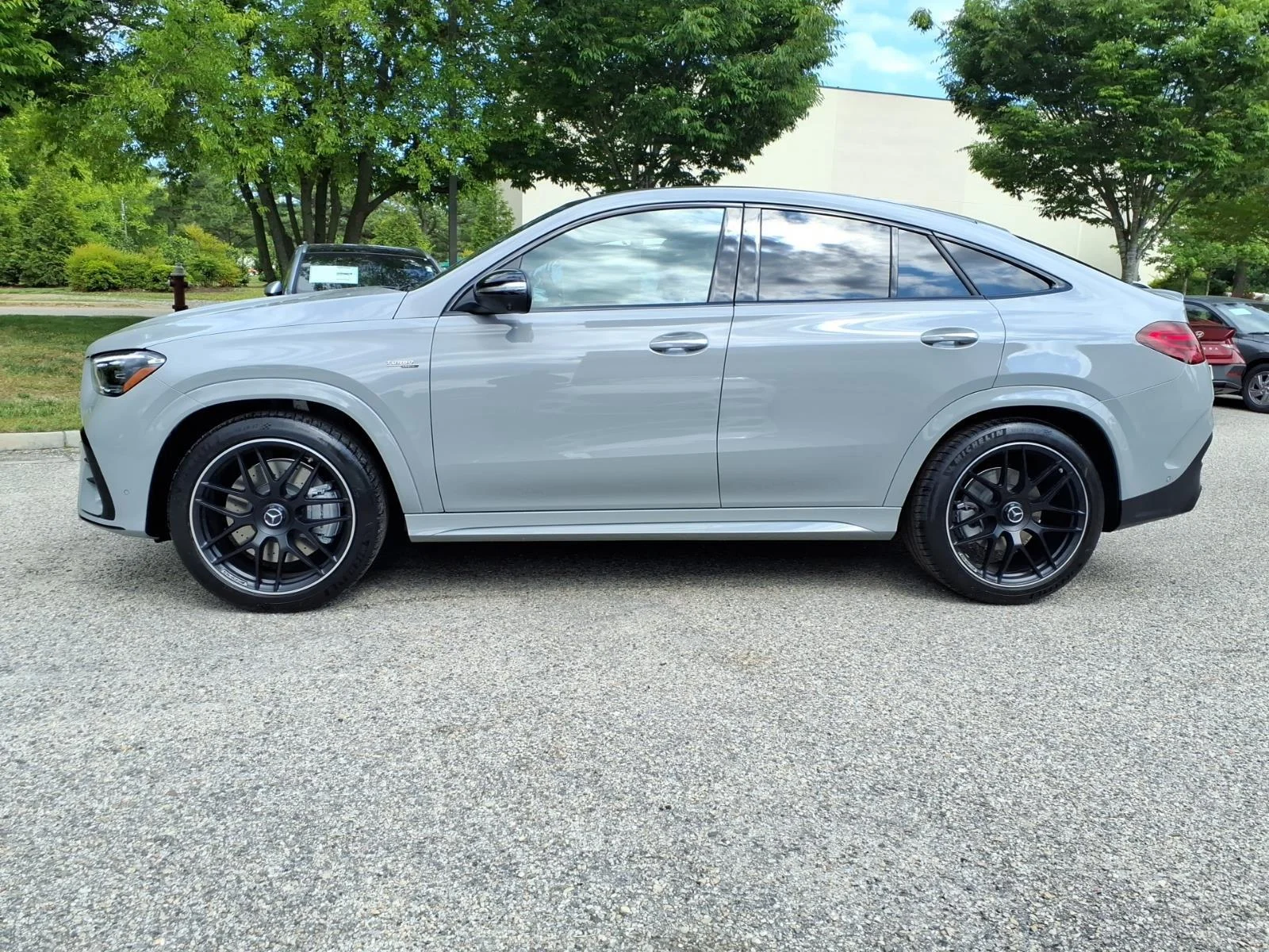 New 2026 MANUFAKTUR Alpine Grey Mercedes-Benz AMG® GLE 53 image 9