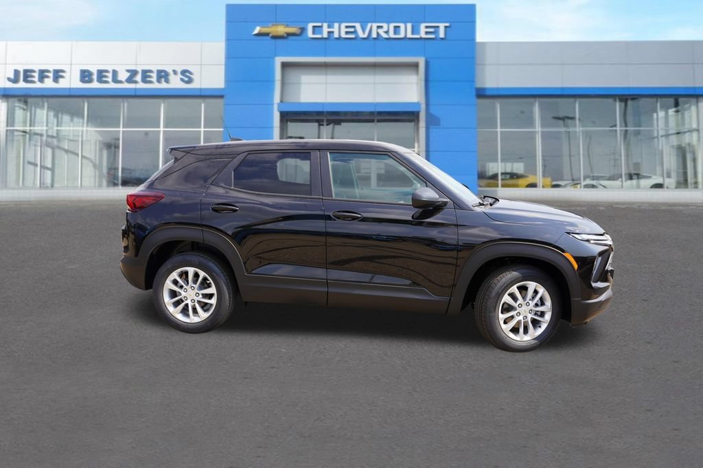 2026 Chevrolet Trailblazer LS - Photo 2