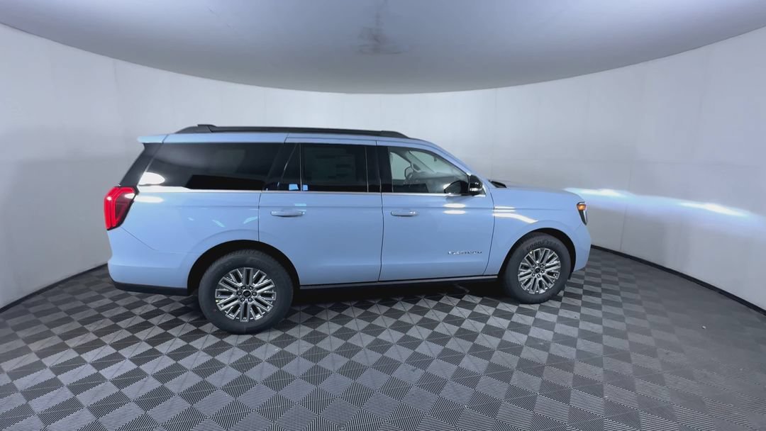 New 2027 Glacier Gray Metallic Tri-Coat Ford Platinum image 9