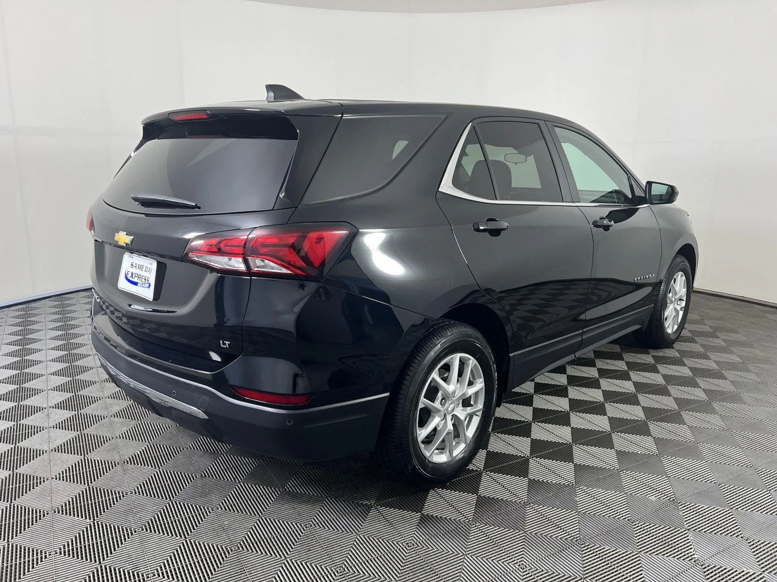 Used 2024 Black Metallic Chevrolet LT image 24