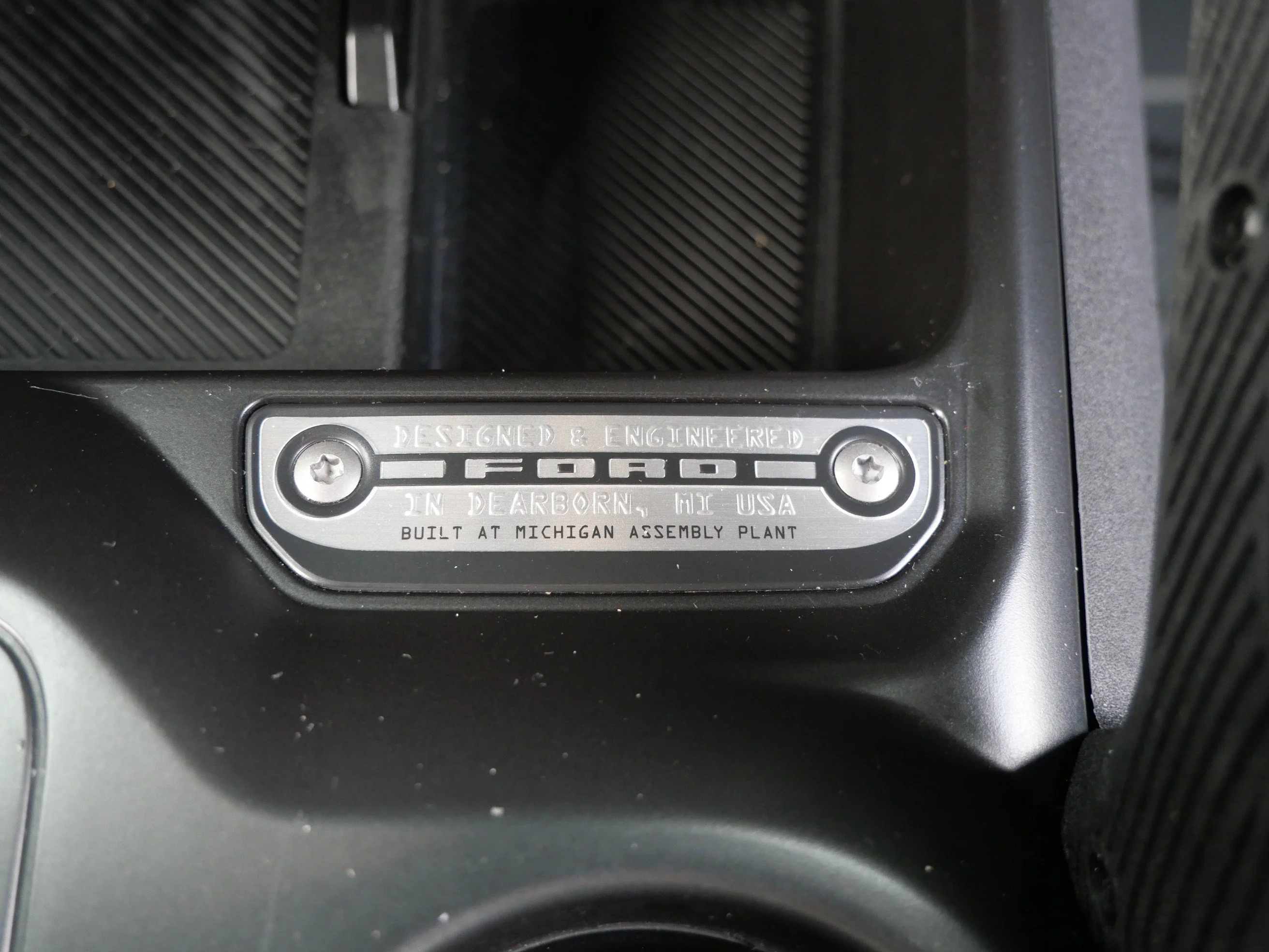 New 2026 Velocity Blue Metallic Ford Badlands image 35