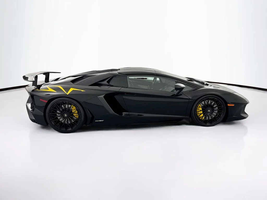 2017 Lamborghini Aventador Superveloce - Photo 35