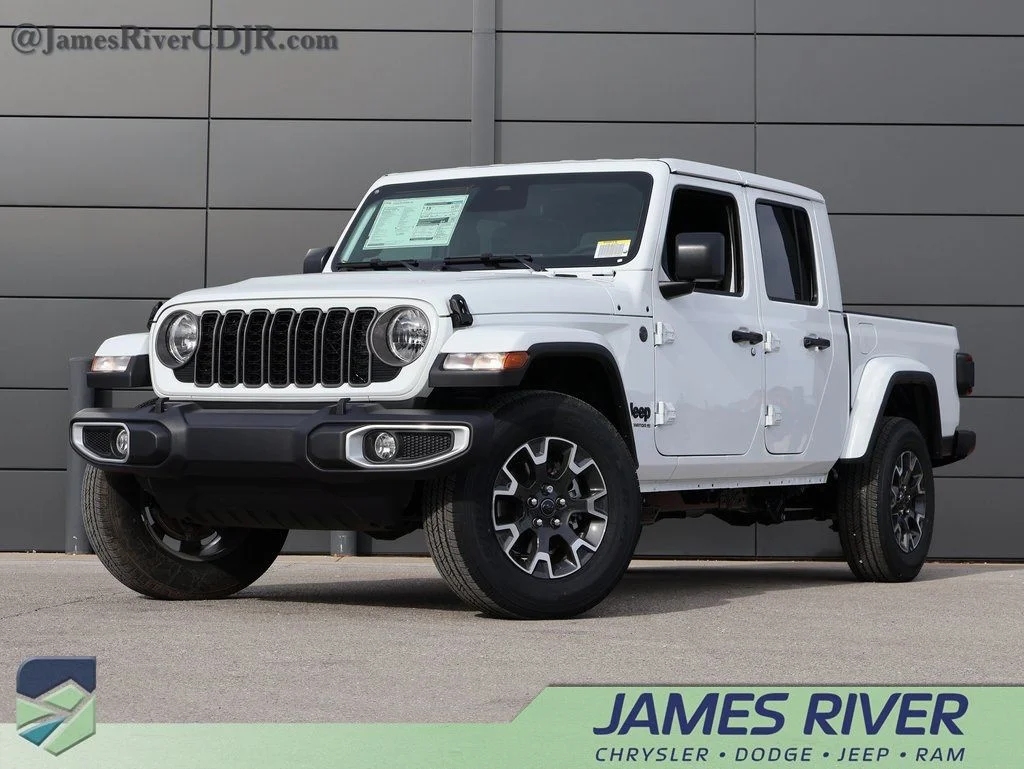 2026 Jeep Gladiator Sahara Auto's photo