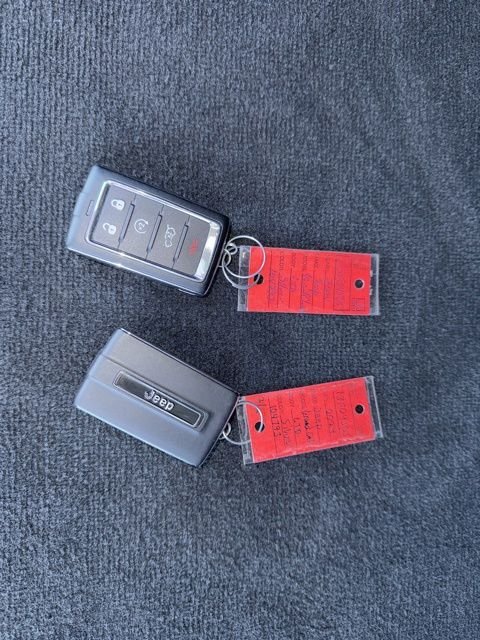 Used 2024 Silver Jeep Limited image 10