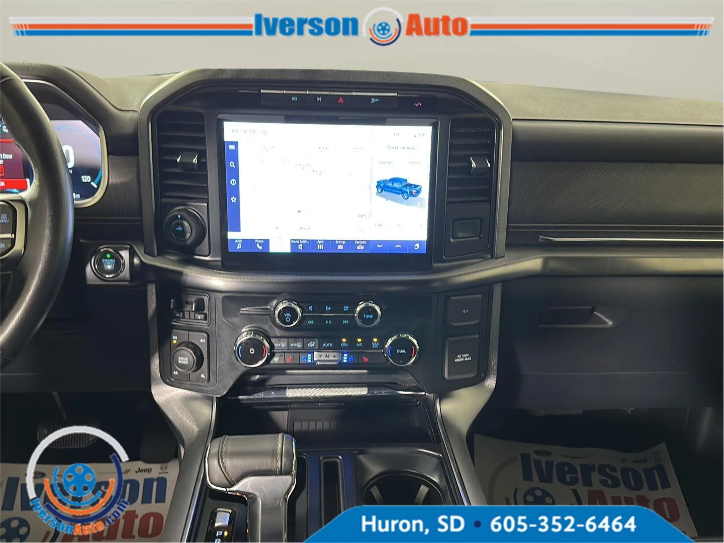 Used 2022 Star White Metallic Tri-Coat Ford Platinum image 27