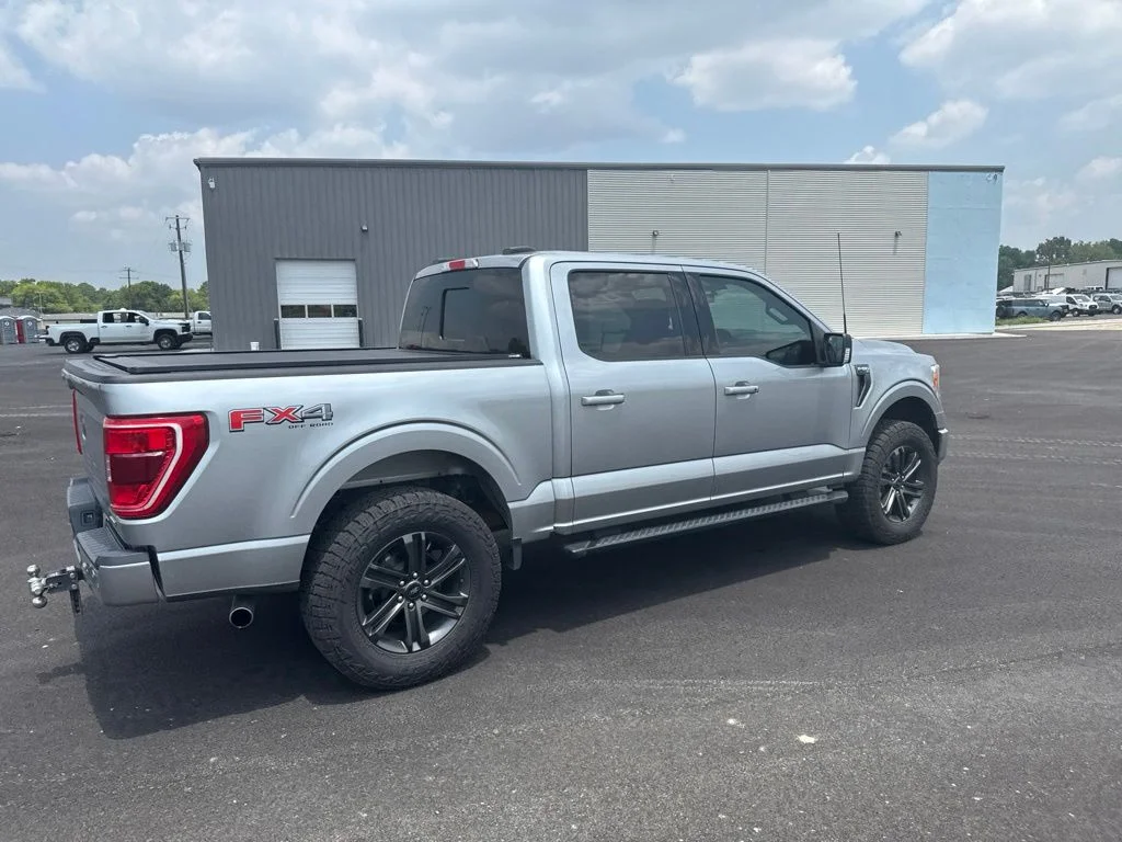 Used 2022 Silver Ford XLT image 12