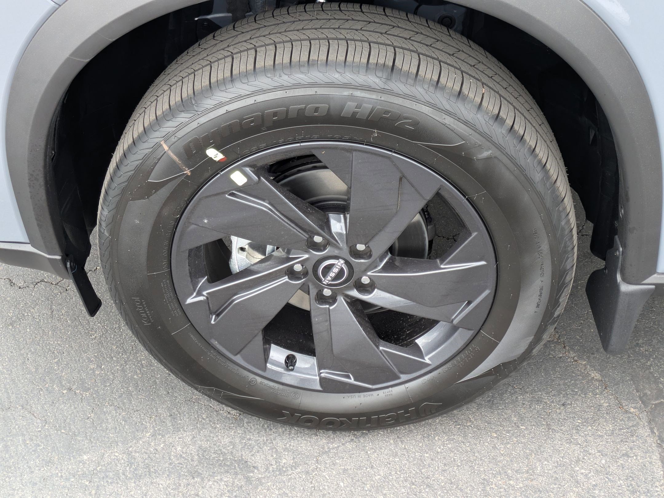New 2026 Boulder Gray Pearl Nissan SV image 15