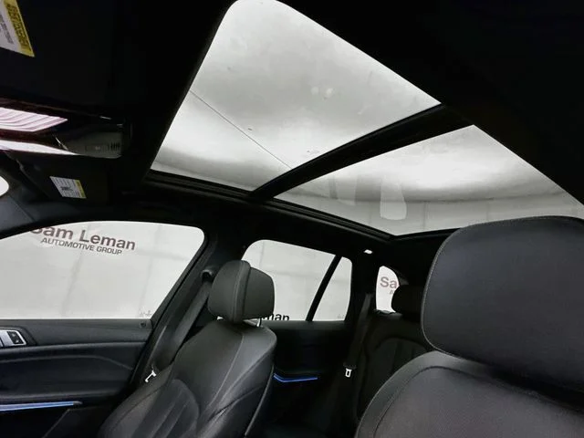 Used 2022 White BMW xDrive45e image 22