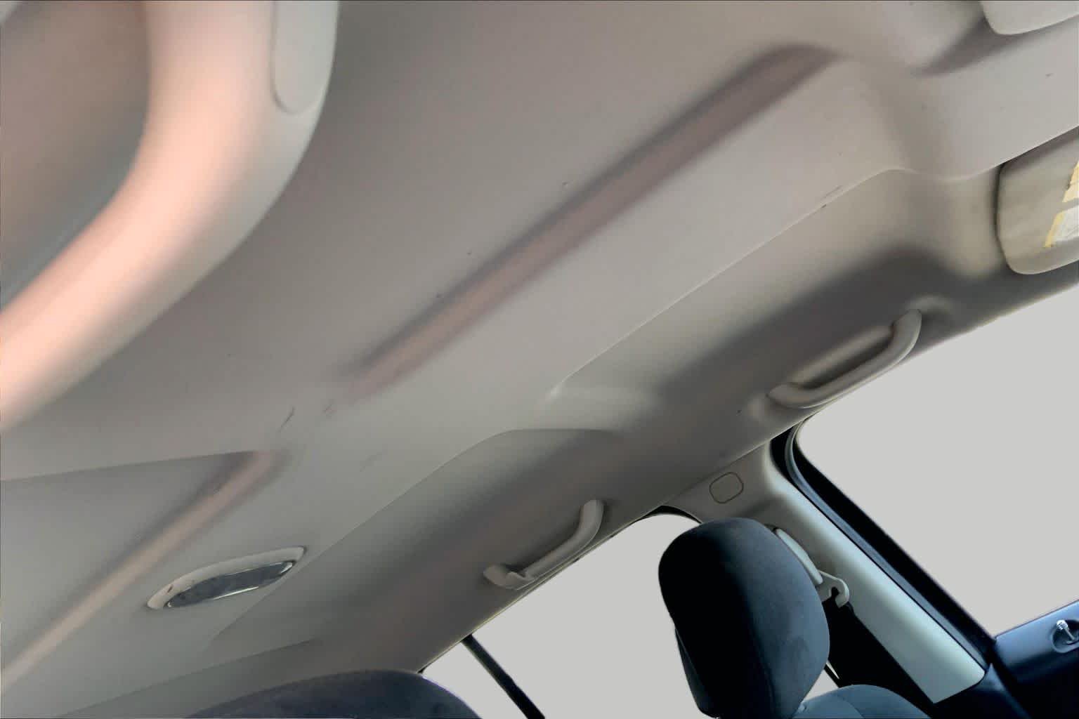 Used 2014 True Blue Pearlcoat Jeep Sport image 14
