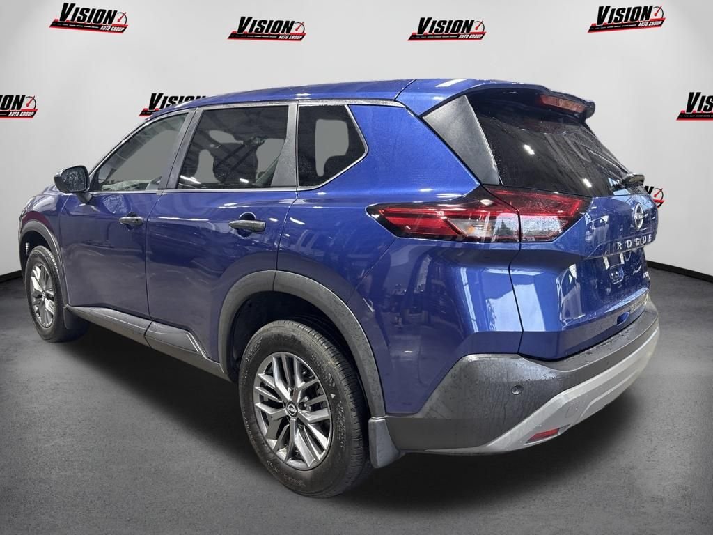 Used 2023 Blue Nissan S image 8