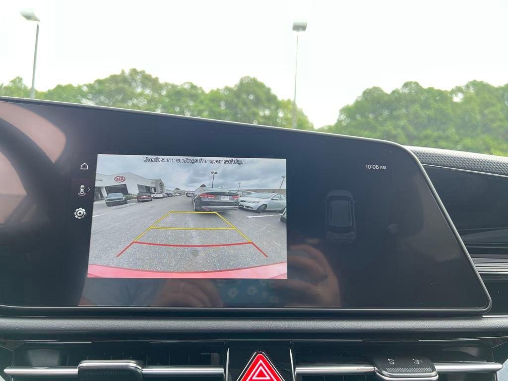2025 Kia Niro EX Touring - Photo 22