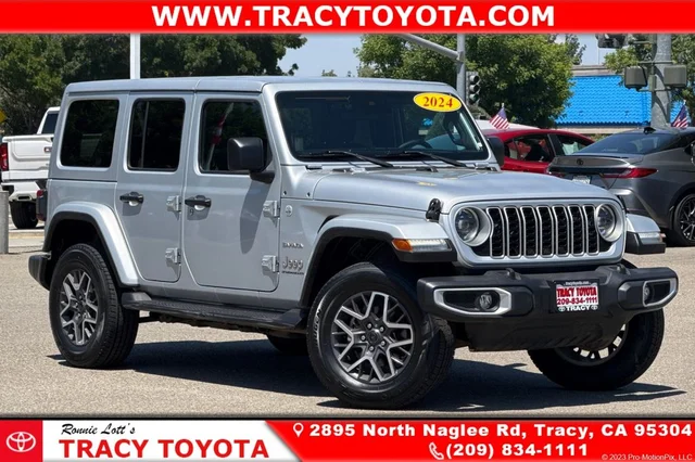 2024 Jeep Wrangler Sahara