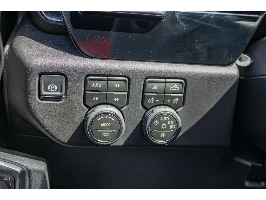 New 2026 Summit White Chevrolet LT Trail Boss image 42