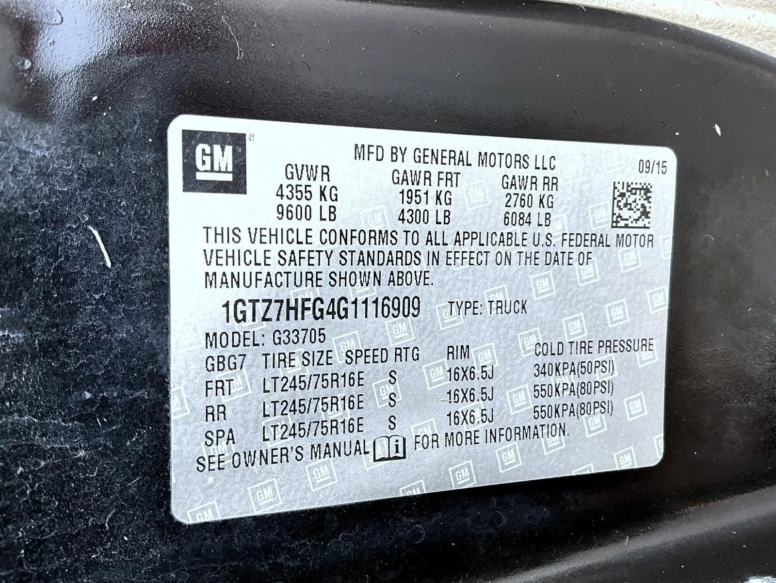 Used 2016 Black GMC Work Van image 20