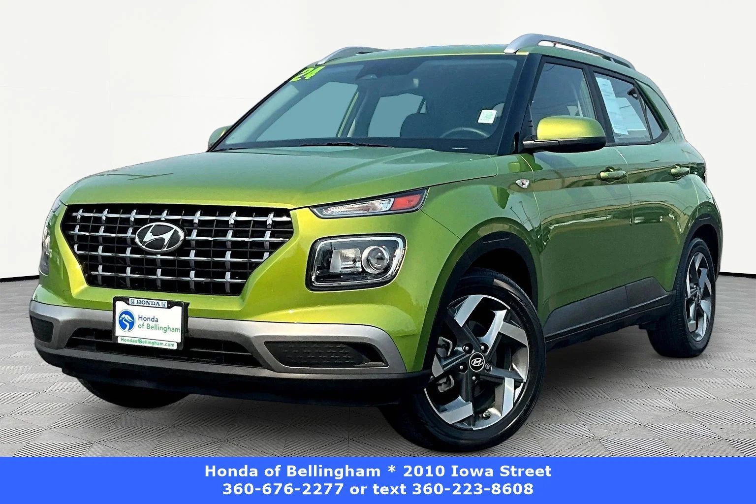 Used 2024 Green Apple Hyundai SEL image 3