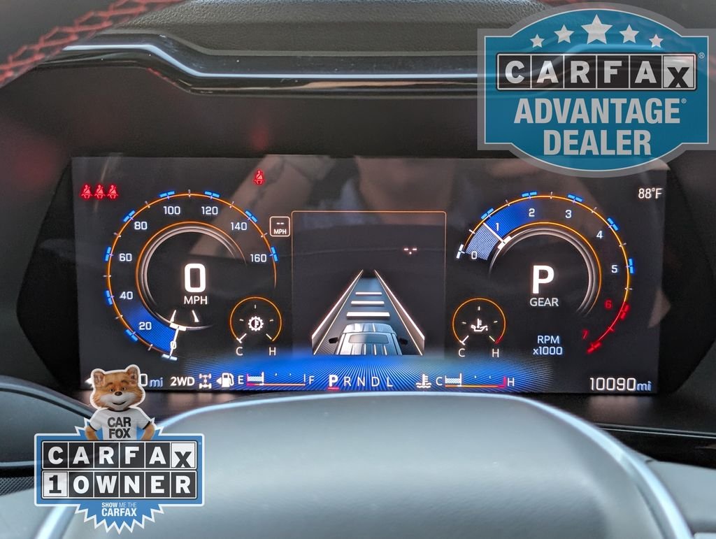 Used 2025 Gray Chevrolet Z71 image 14
