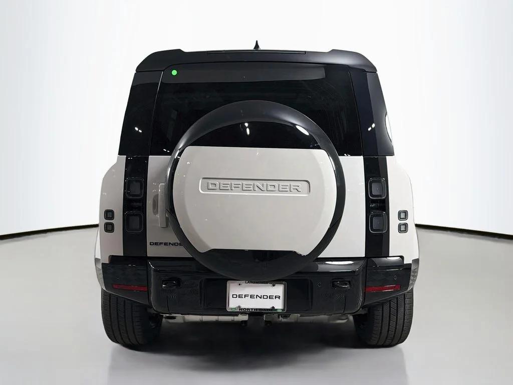 New 2026 Borasco Grey Land Rover X-Dynamic SE image 6