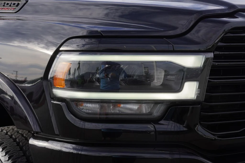 Used 2019 Black Ram Laramie image 10