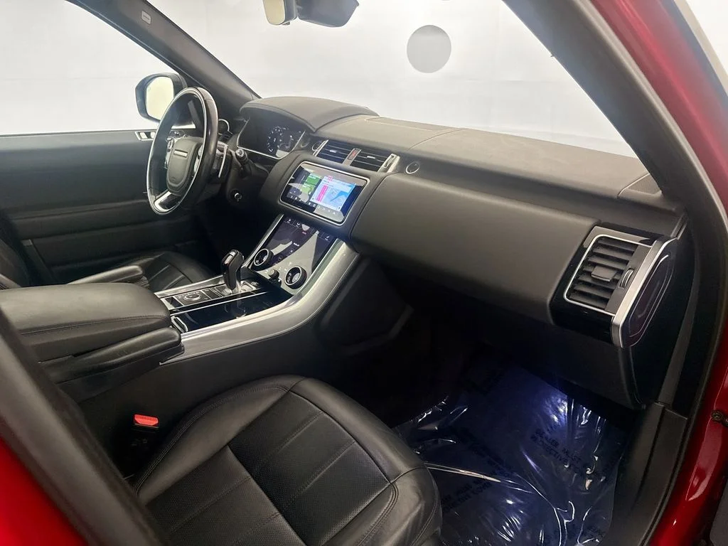 Used 2021 Red Land Rover HSE Silver Edition image 29