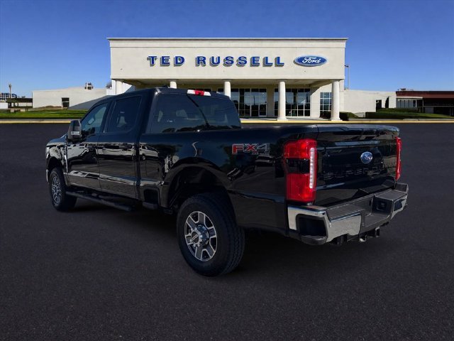 Certified Used 2025 Black Metallic Ford Lariat image 8