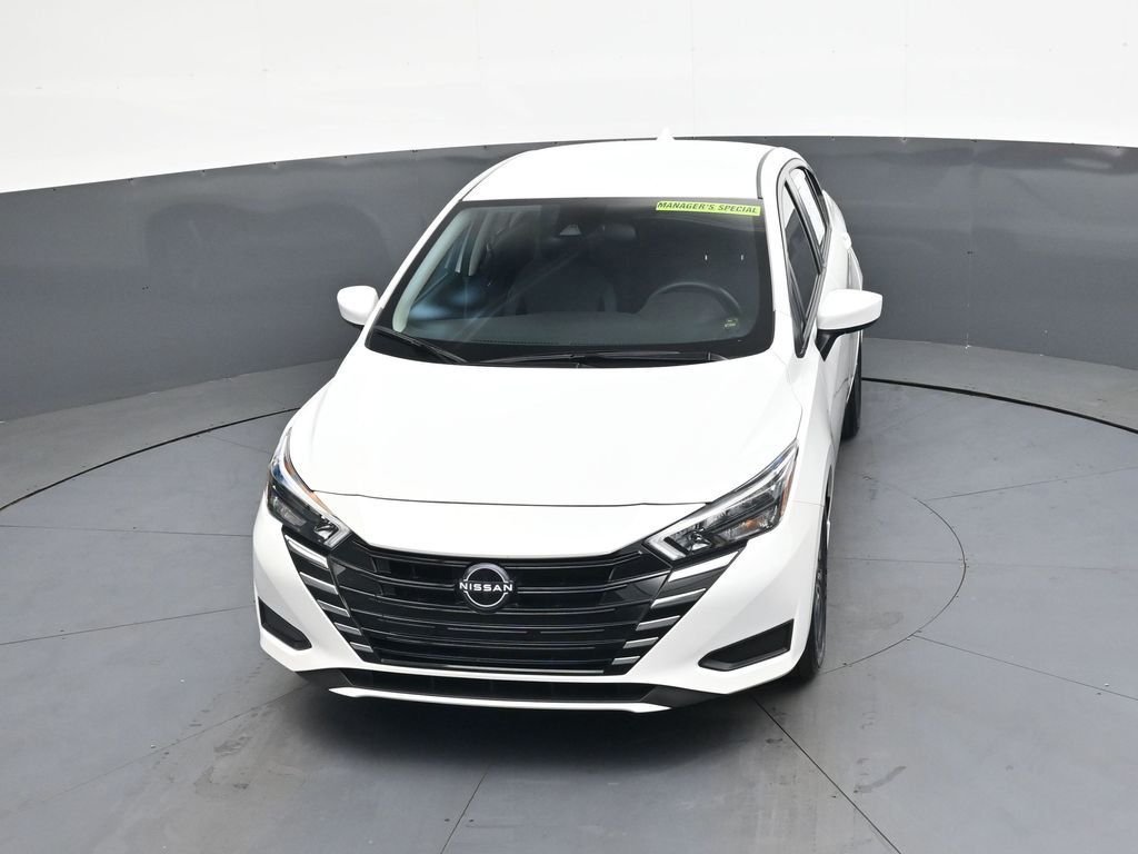 Used 2025 White Nissan 1.6 SV image 41