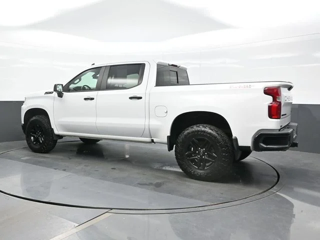 Used 2020 White Chevrolet LT Trail Boss image 3