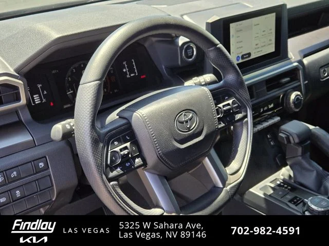 Used 2025  Toyota SR5 image 24