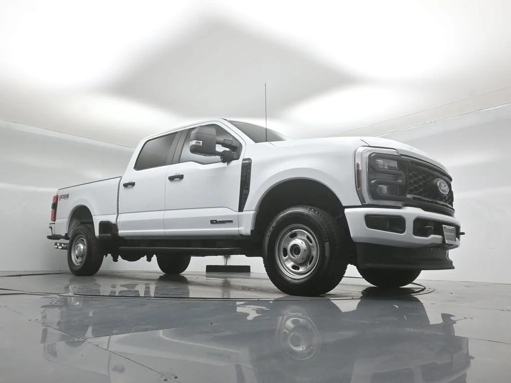 Certified Used 2025 White Ford XL image 42