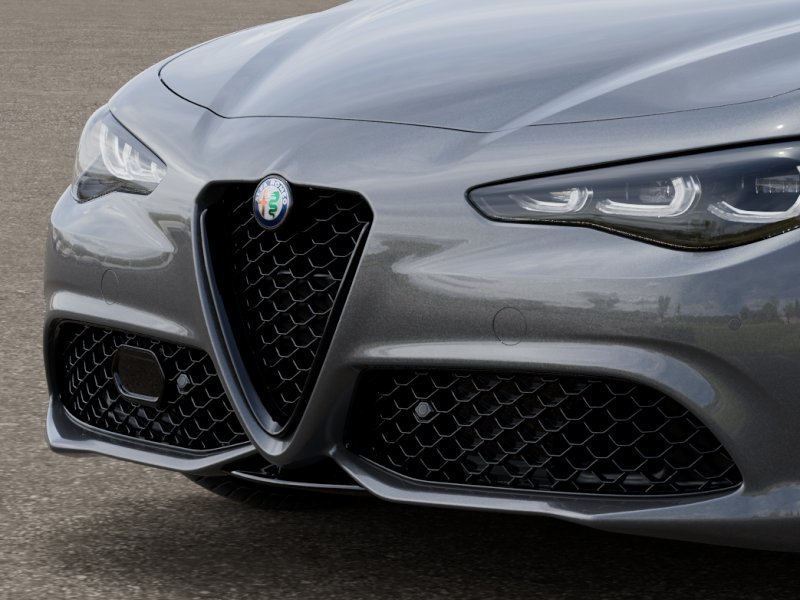 New 2026 Vesuvio Gray Metallic Exterior Paint Alfa Romeo  image 7