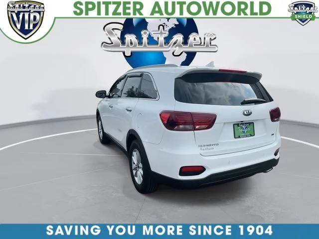 Used 2019 White Kia LX image 7