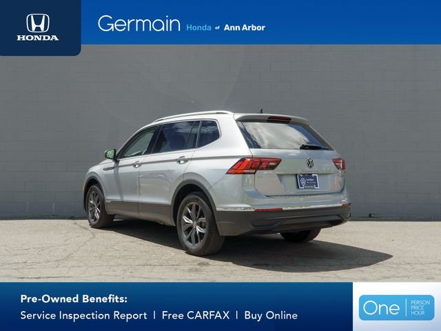 Used 2023 Silver Metallic Volkswagen 2.0T SE image 3