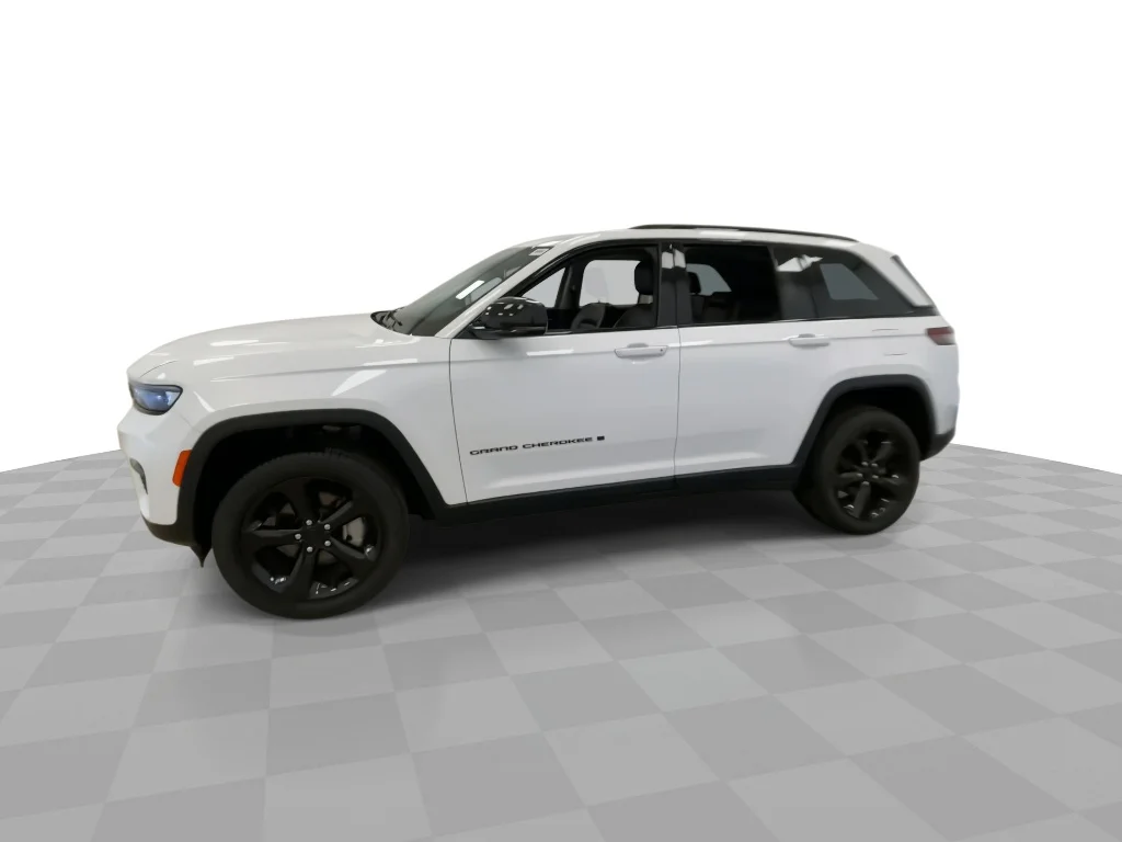 Certified Used 2023 Bright White Clear Coat Jeep Limited image 6
