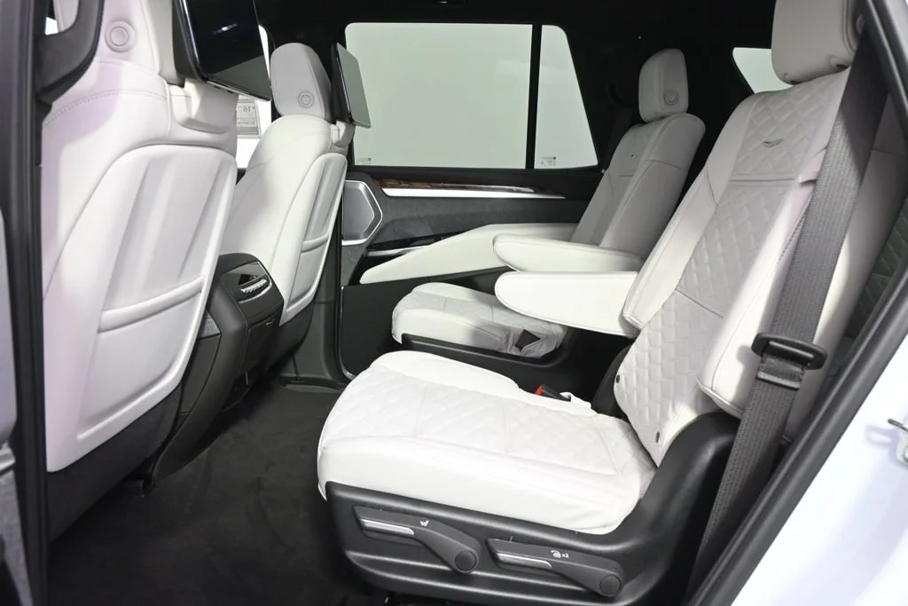 2026 Cadillac Escalade Platinum Sport - Photo 22