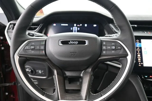 New 2026 Velvet Red Pearlcoat Jeep Altitude image 20