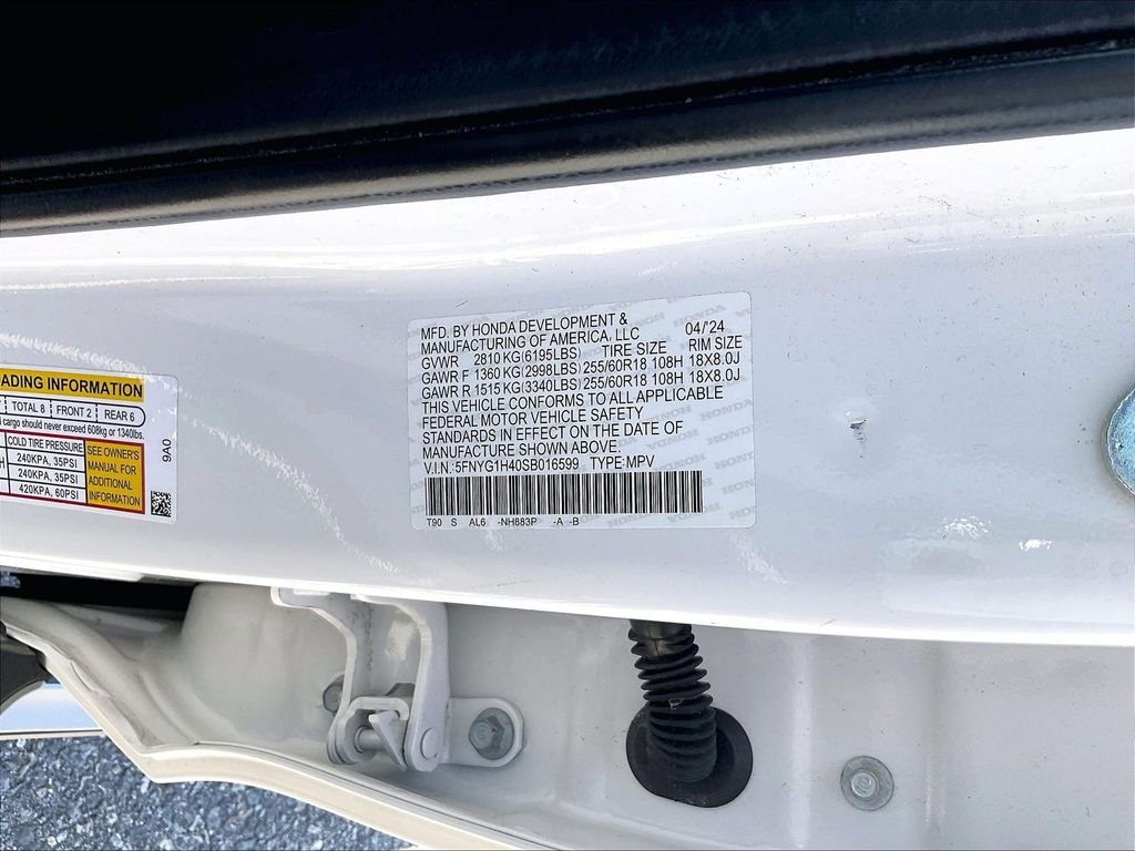 Certified Used 2025 White Honda EX-L image 35